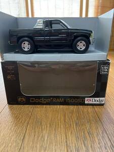 おもちゃ　玩具　ミニカー　コレクション　RAM1500SLT 1/32スケール　保管品　未使用　ヤ60