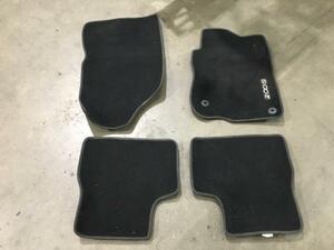  Peugeot 2008 ABA-A94HM01 floor mat 