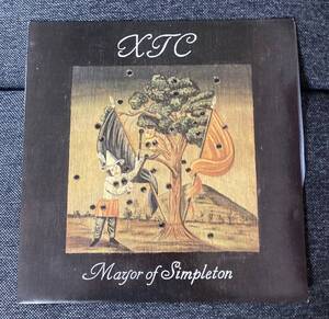 A05 12inch EP XTC / The Mayor Of Simpleton cw One Of The Millions & Ella Guru