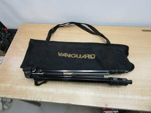 M590★VANGUARD バンガード VT-930 三脚 ３段 ソフトケース付き★中古品