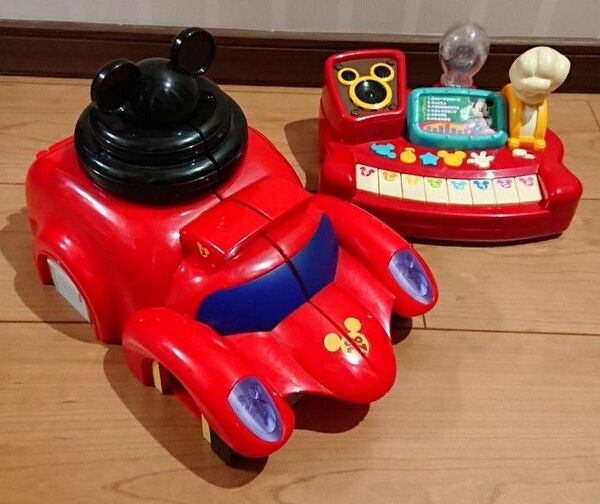 送料無料 ミッキー マウス ピアノ 音楽 車型 道 車 おもちゃ 電球 ディズニー レア コレクション キッズ 子供 みっきー