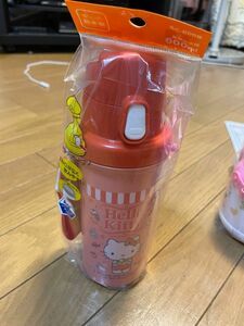 キティ直飲みワンタッチ水筒