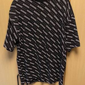 正規 19SS BALENCIAGA バレンシアガ DEMNA GVASALIA デムナ ヴァザリア All Over Logo Line Tee ライン ロゴ Tシャツ 黒白 M 570805 TEV54