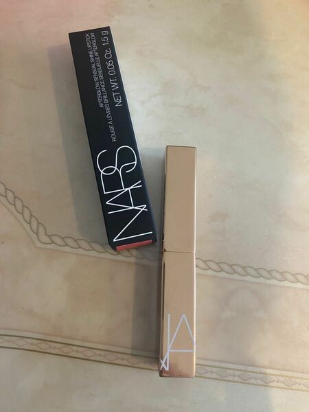 NARS アフターグロー センシュアルシャイン リップスティック　209