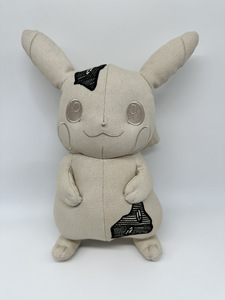 ダニエル・アーシャム　ピカチュウ　 Daniel Arsham × Pokmon Sサイズ