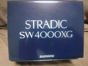 【サワラやシイラ、サーフ＆ショアジギングなどに！】20 ストラディック SW 4000XG【未使用品】