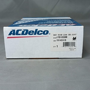 クライスラー　ボイジャー グランドボイジャー ＜フロント フレーキパッド＞ ACDelco エーシーデルコ　17D1059M