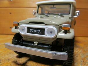 { nationwide equal postage 800 jpy } * super rare 1|24 Toyota FJ40 beige color Land Cruiser 40 Land Cruiser FJ40 Land Cruiser FJ40