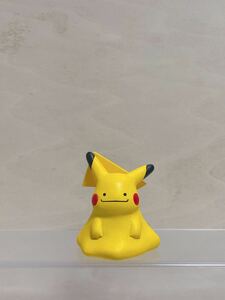 【開封品】[ポケモン モンコレ] モンスター コレクション フィギュア ピカチュウ メタモン (ピカチュウにへんしんしたメタモン)