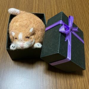 ねこ　箱猫さん　羊毛フェルトハンドメイド