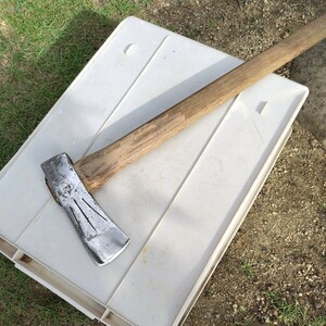  axe firewood tenth for mountain . mountain work for ( used ) maul 