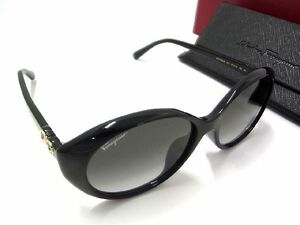 ■新品■未使用■ Salvatore Ferragamo フェラガモ ダブルガンチーニ SF1074SLB 001 57□16 140 サングラス ブラック系 AR2003