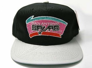 NBA SAN ANTONIO SPURS サンアントニオ スパーズ 90s デッドストック ビンテージ スナップバック キャップ CAP VINTAGE SUPREME 元ネタ