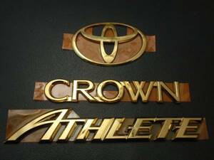 7トレジャー 【 トヨタ 17系 前期/後期 クラウン アスリート 17系 CROWN ATHLETE 】 プレミアム ゴールド エンブレム　リア 3点セット