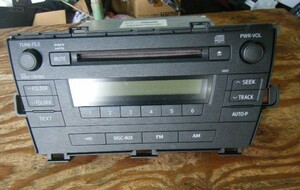 平成23年 プリウス DAA-ZVW30 純正CDプレーヤー CD デッキ カーオーディオ ラジオ 86120-47360