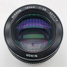 6w8 Nikon NIKKOR 135mm 1:2.8【商品説明必読】ニコン ニッコール レンズ カメラ 単焦点レンズ レトロ 写真 撮影 1000~_画像2