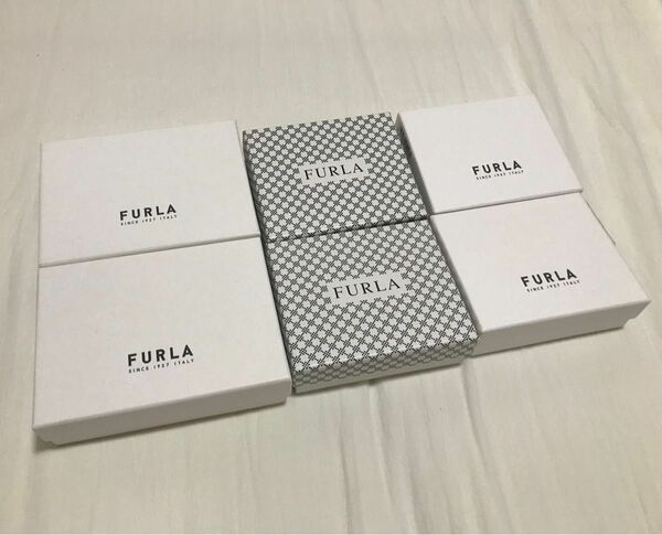 FURLA フルラ　箱のみ