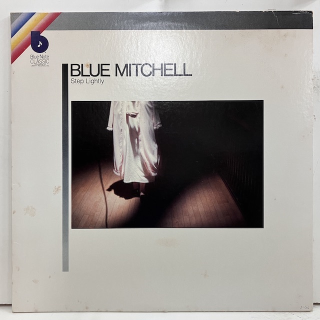 BLUE MITCHELL ブルー・ミッチェル / BANTU VILLAGE ○LP BST-84324 の