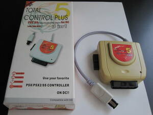 Total control plus5 PS SS 3in1 DC用コンパチブル コントローラー変換アダプター VMU可 ドライビングコントローラー可 DCツナイデント (A)