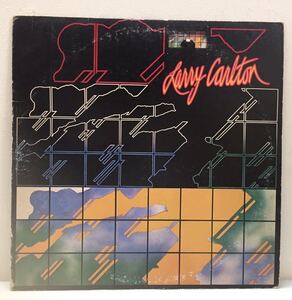 TC02309 LARRY CARLTON 夜の彷徨 / LPレコード / ギタリスト