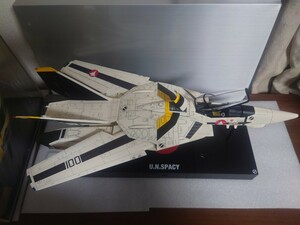 ジャンク品 アシェット 週刊 超時空要塞マクロスVF-1Sバルキリーをつくる VF-1 バルキリー ファイターモード