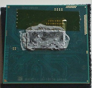 INTEL CPU Core i5 4200M SR1HA プロセッサー 1個。