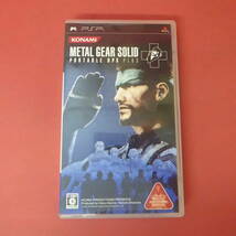 S2-230927☆PSP METAL GEAR SOLID PORTABLE OPS PLUS　箱説あり　動作確認済み_画像1