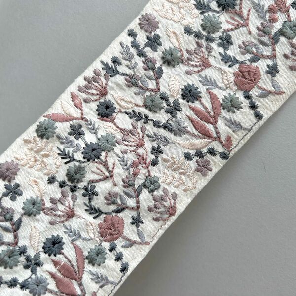 100cm 幅およそ7.5cm インド刺繍リボン グレー インド刺繍 刺繍リボン #10