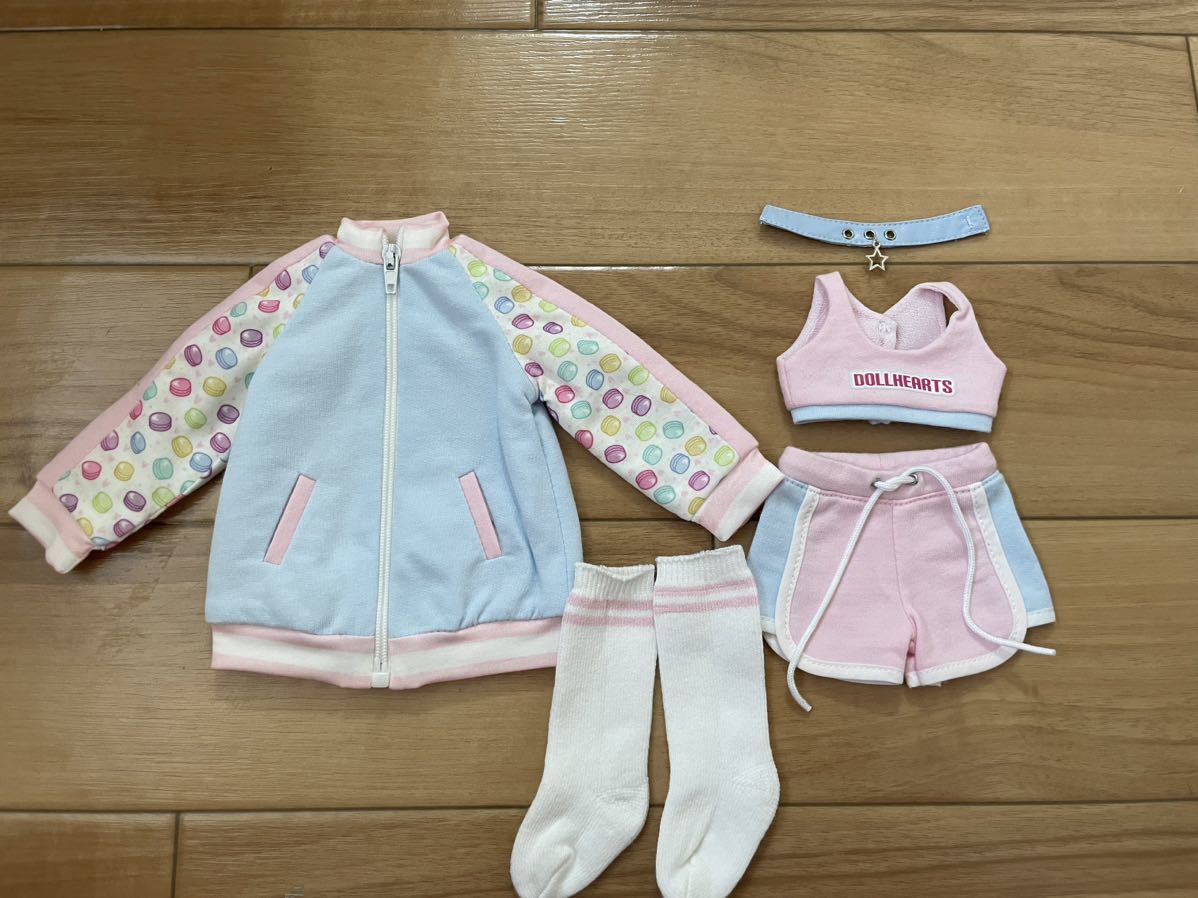ヤフオク! ボークス 服、靴 スーパードルフィーの落札相場