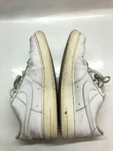 □NIKE AIR FORCE 1 '07 スニーカー 26.5㎝ 白 ナイキ メンズ CW2288-111 エアフォース1 複数落札同梱OK B230918-303_画像9