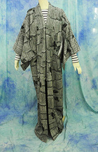 （152）洗える着物　washable　袷　中古　pre-owned 美品　蝶々柄　レディース　Japanese Kimono　 152cm 59.8inch synthetic fiber_画像7