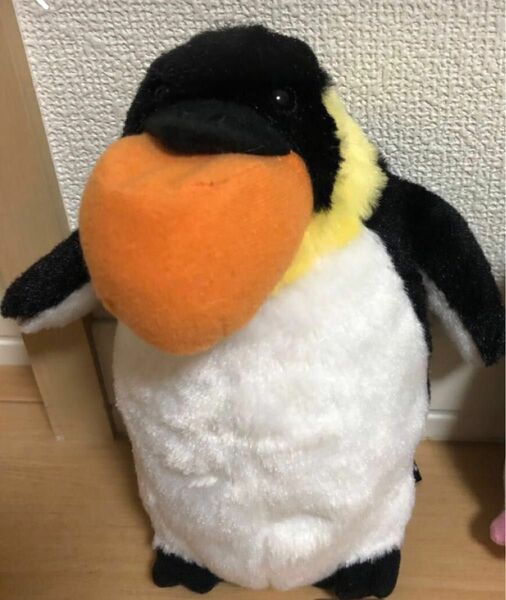 ぬいぐるみペンギン　シャクレプラネットペンギン