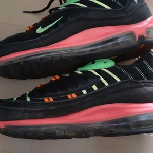 値下げNIKE ナイキエアマックス