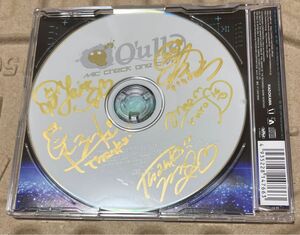 Q'ulle デビューシングル　マイクチェックワンツー通常盤 CD 全員サイン入り