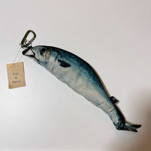 新品未使用　自宅保管品　お魚のペンケース　小物入れ（KOREA/韓国製）お魚　カラビナ付き
