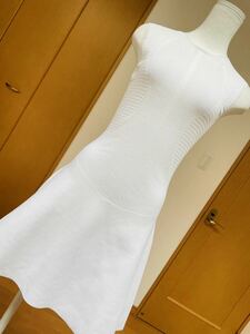 Armani exchange( Armani Exchange ) white no sleeve knitted One-piece XS tag equipped 2017 spring summer / resort dress /200$