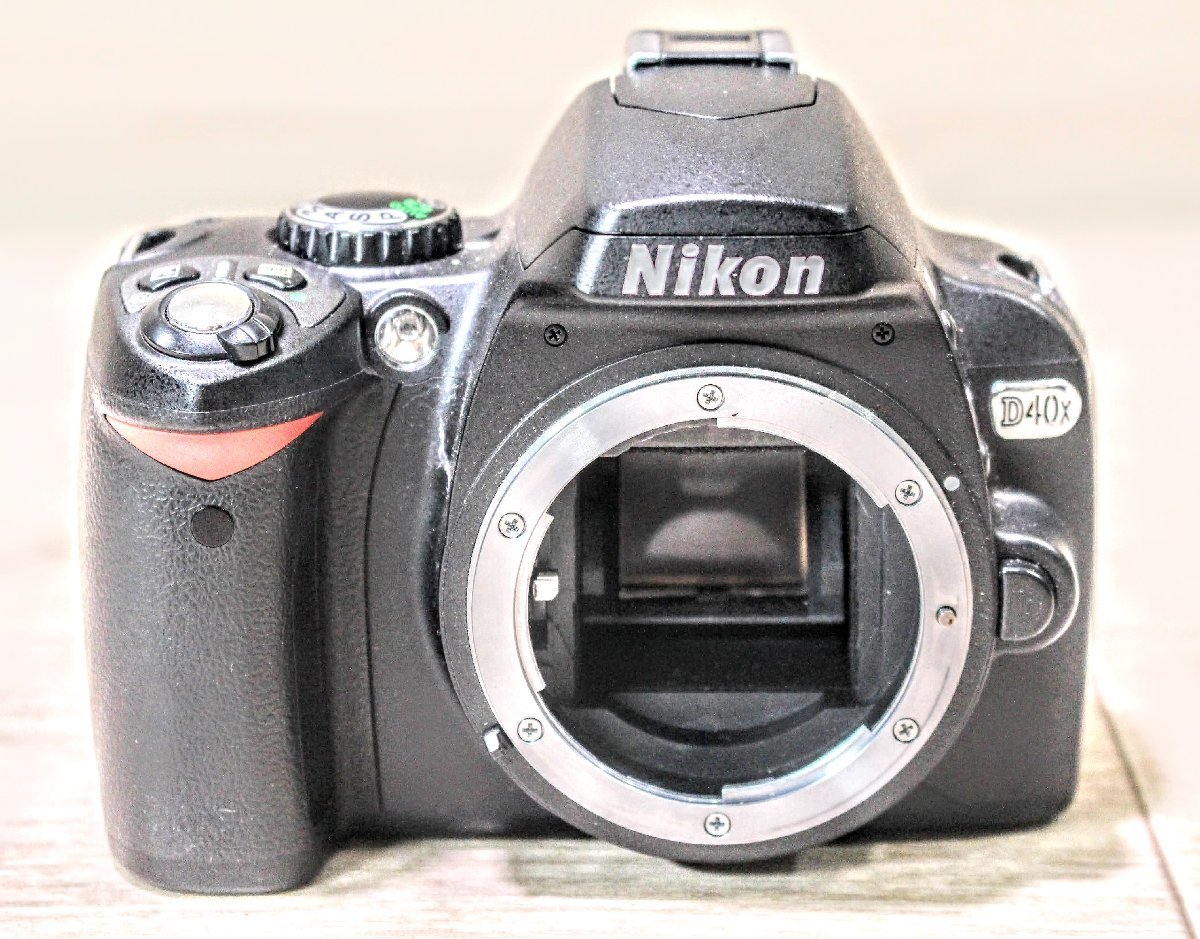 ヤフオク! -「nikon d40x ボディ」の落札相場・落札価格