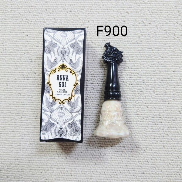 【ANNA SUI】アナスイ　ネイルカラー　F900　[未使用]