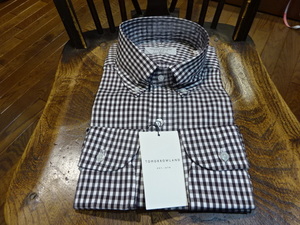 半額以下！新品　送料無料　トゥモローランドの長袖のシャツ　ギンガムチェック　ブラウン　40