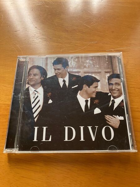 IL DIVO イルディーヴォ CDなし ケースと歌詞カードのみ