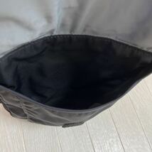 mont-bell モンベル　ショルダーバッグ ブラック　黒　かばん　鞄　多収納_画像5