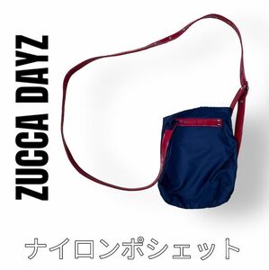 Zucca DAYZ ズッカデイズ　ナイロン　ポシェット　サコッシュ　ミニショルダーバッグ　ネイビー　紺色　赤　レッド