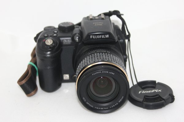 年最新ヤフオク!  finepix sの中古品・新品・未使用品一覧