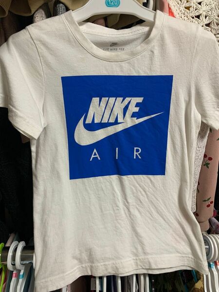 NIKE子供Tシャツ