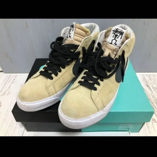 Nike SB Zoom Blazer Mid Stussy