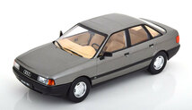 Triple 9 1/18 Audi 80 B3 Saloon 1989　dark grey　アウディ_画像1