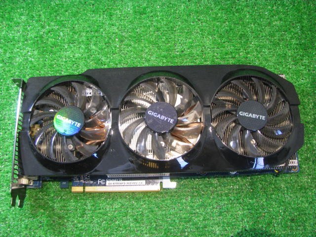 ヤフオク! gvビデオカード カードの落札相場・落札価格