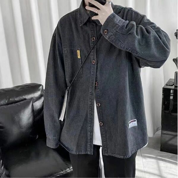 【005390L】シャツ トレンド デザイン コーディネート 着こなし ブラック デニムジャケット DENIM JACKET