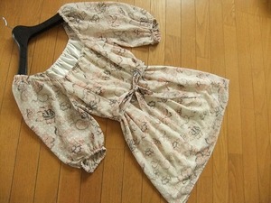 * beautiful goods *FREES PHRASE Free's Shop * floral print chiffon * One-piece *M