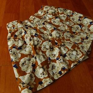 ★美品*HusHusH ハッシュアッシュ*花柄* キュロットスカート*2